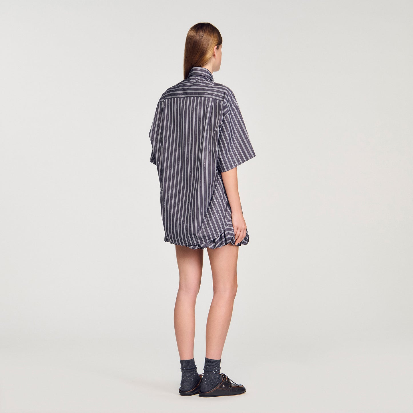 Camisa oversize de rayas con strass