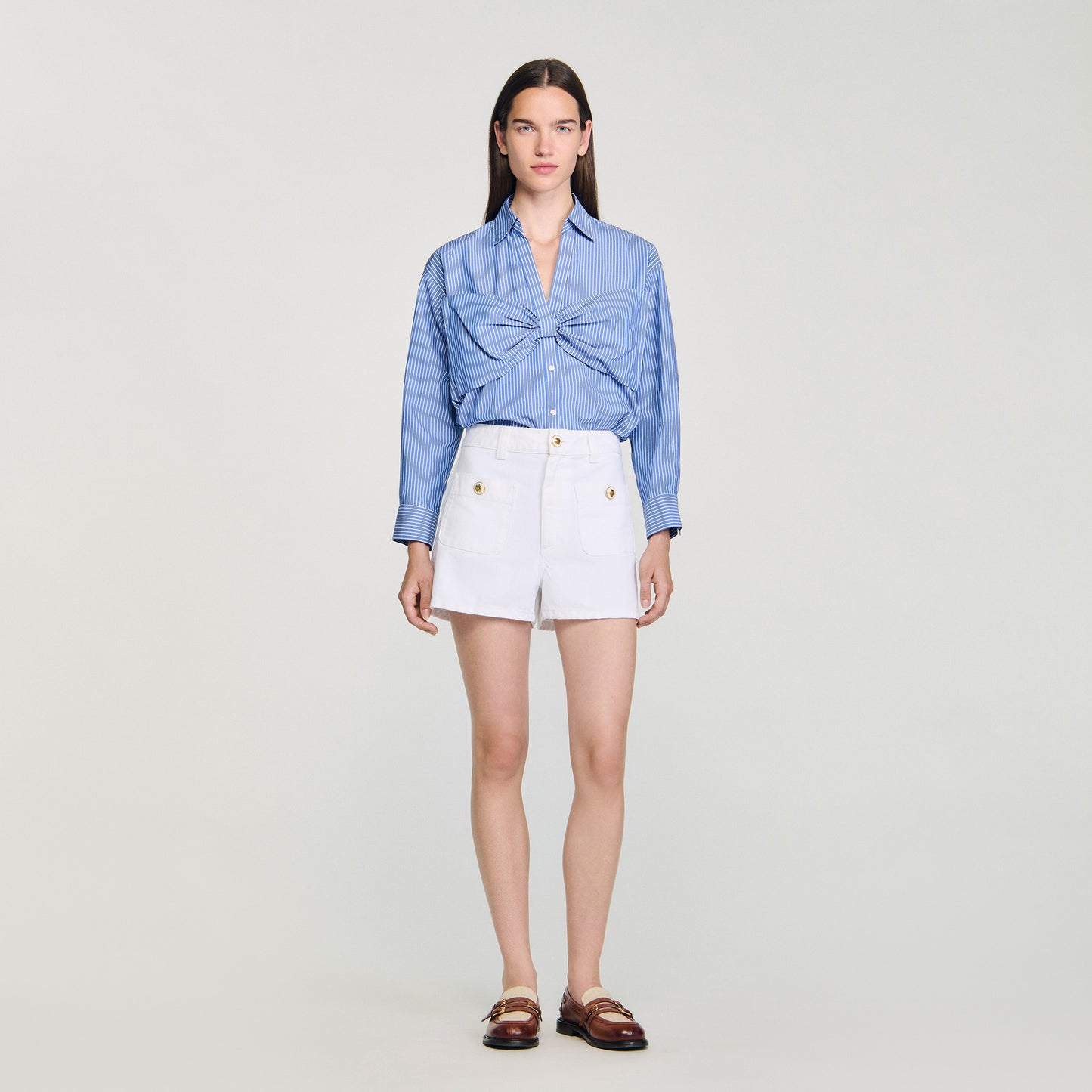 Camisa oversize con lazo