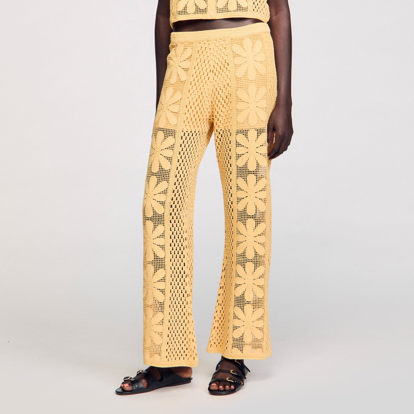 Pantalón recto de ganchillo