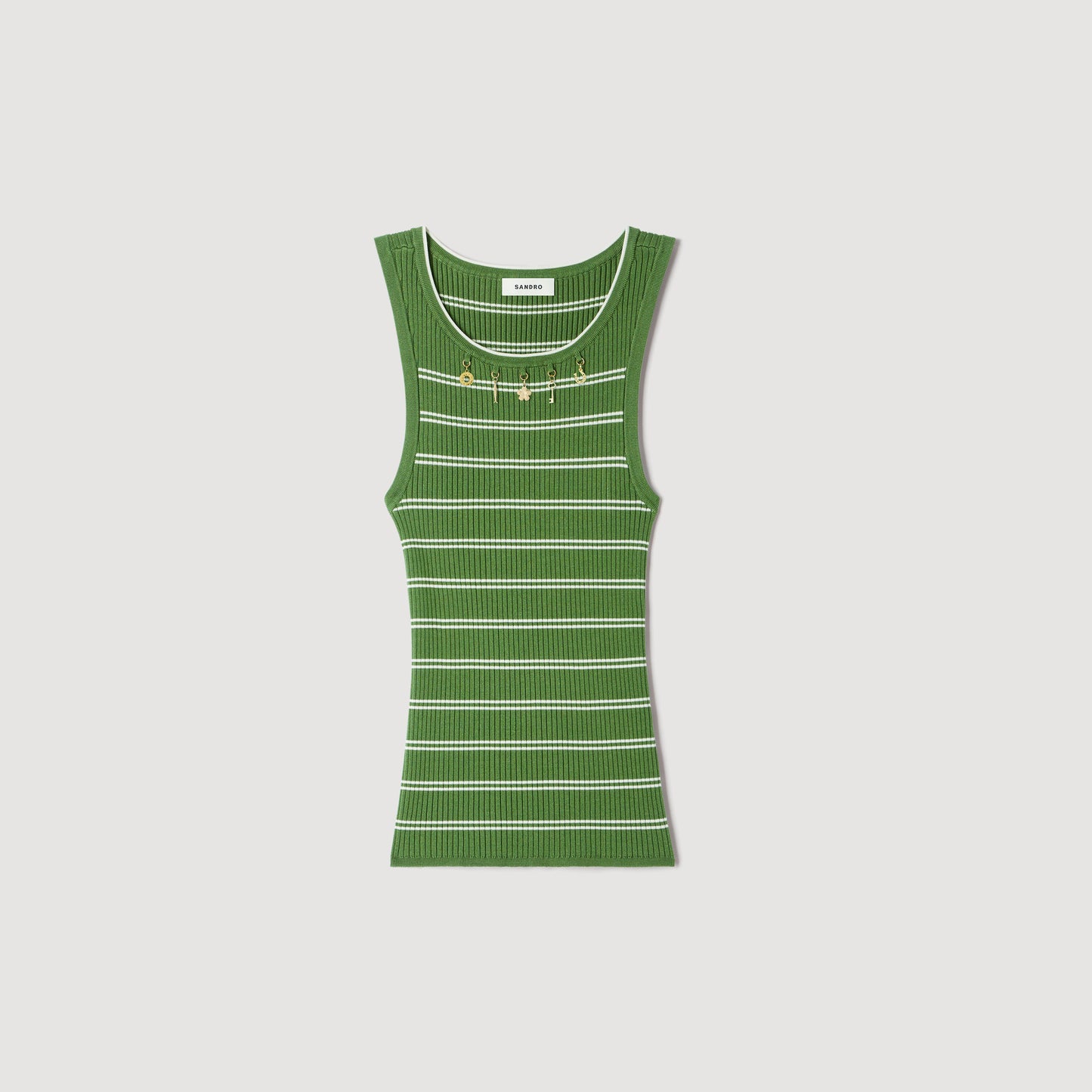 Top a rayas con borlas
