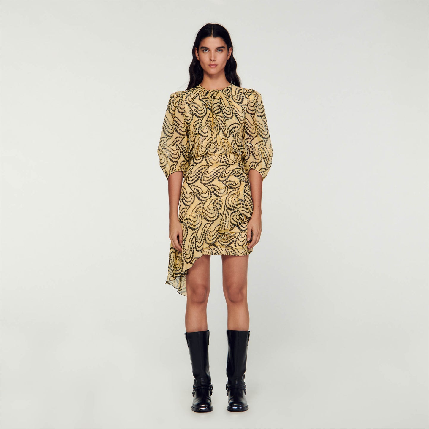 Vestido asimétrico estampado Paisley