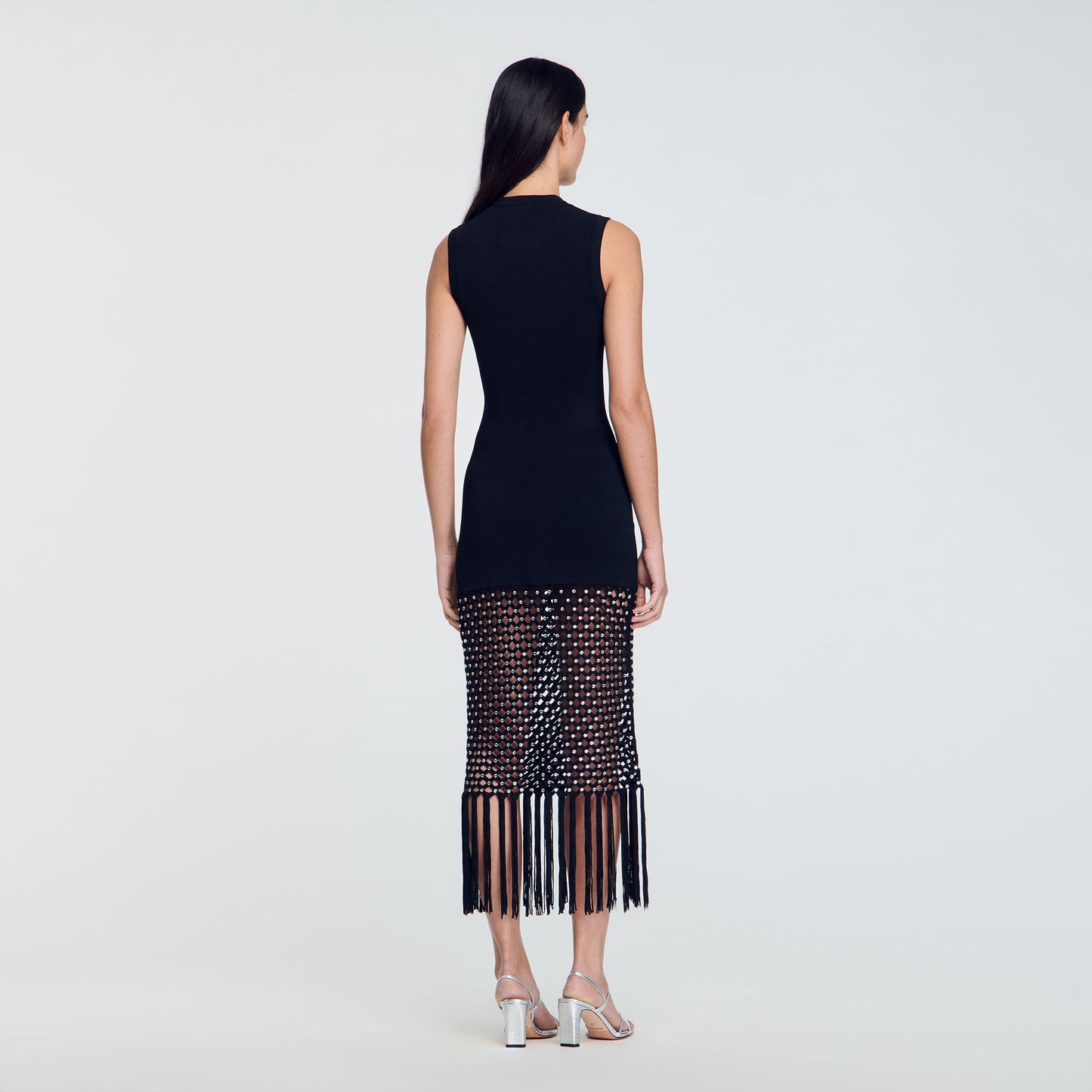 Vestido de punto con flecos