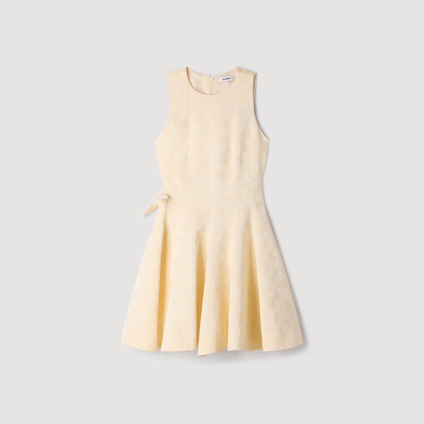 Vestido corto de jacquard floral