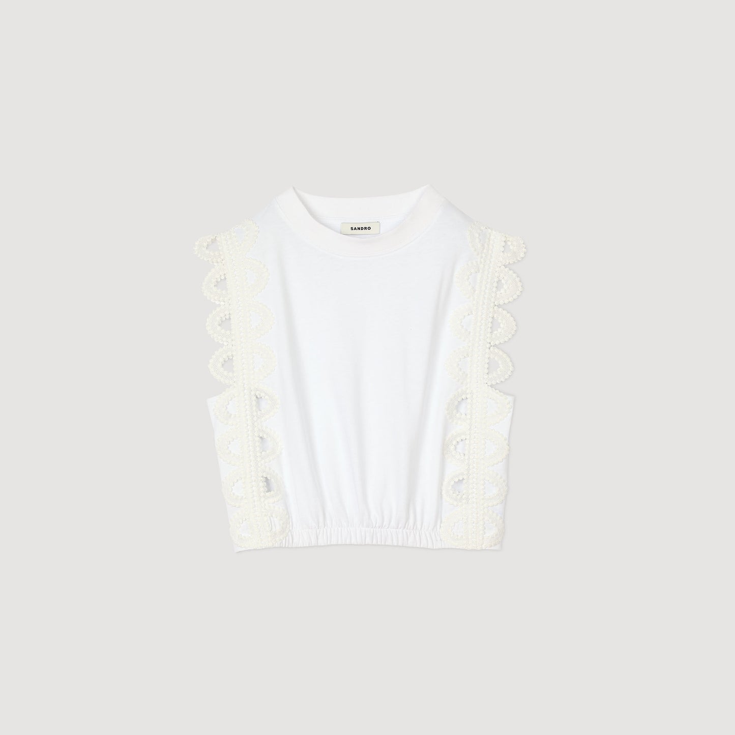 Camiseta corta detalles de encaje