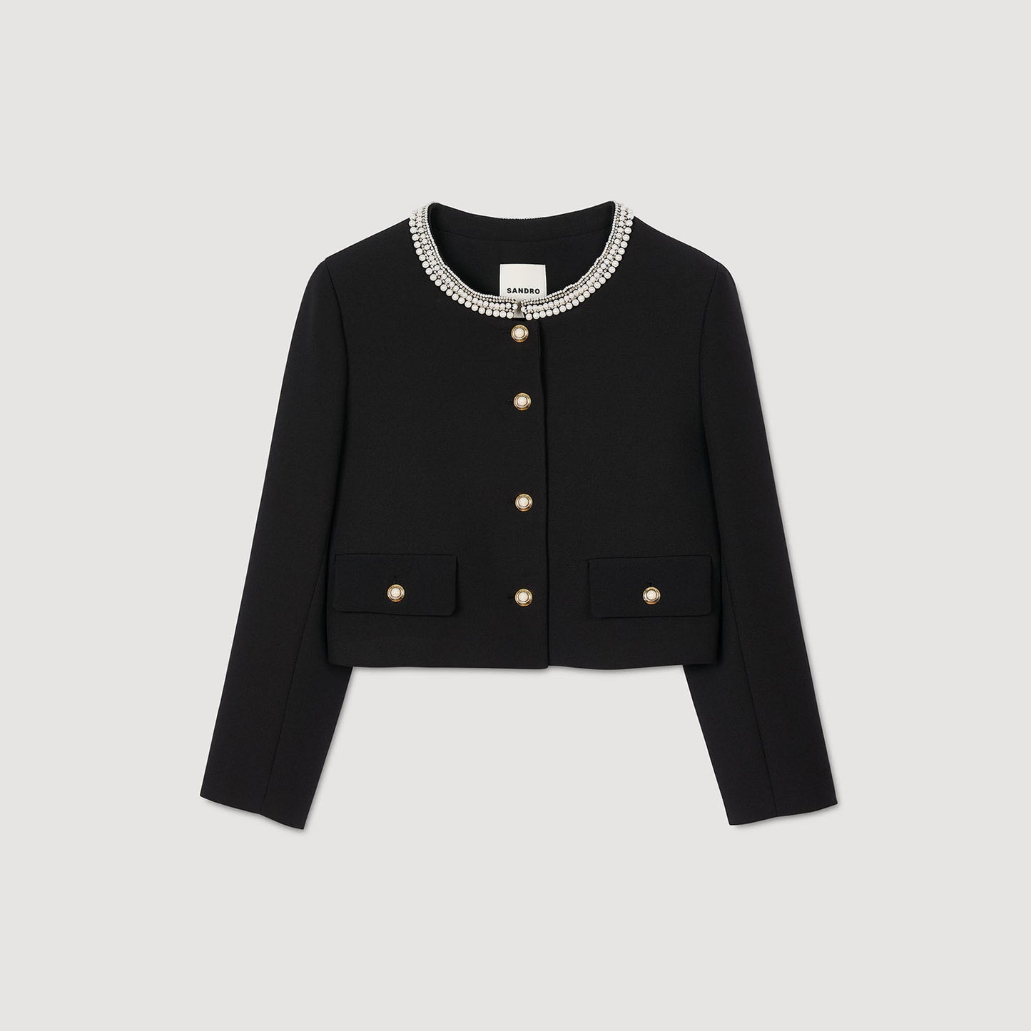 Chaqueta con cuello de pedrería