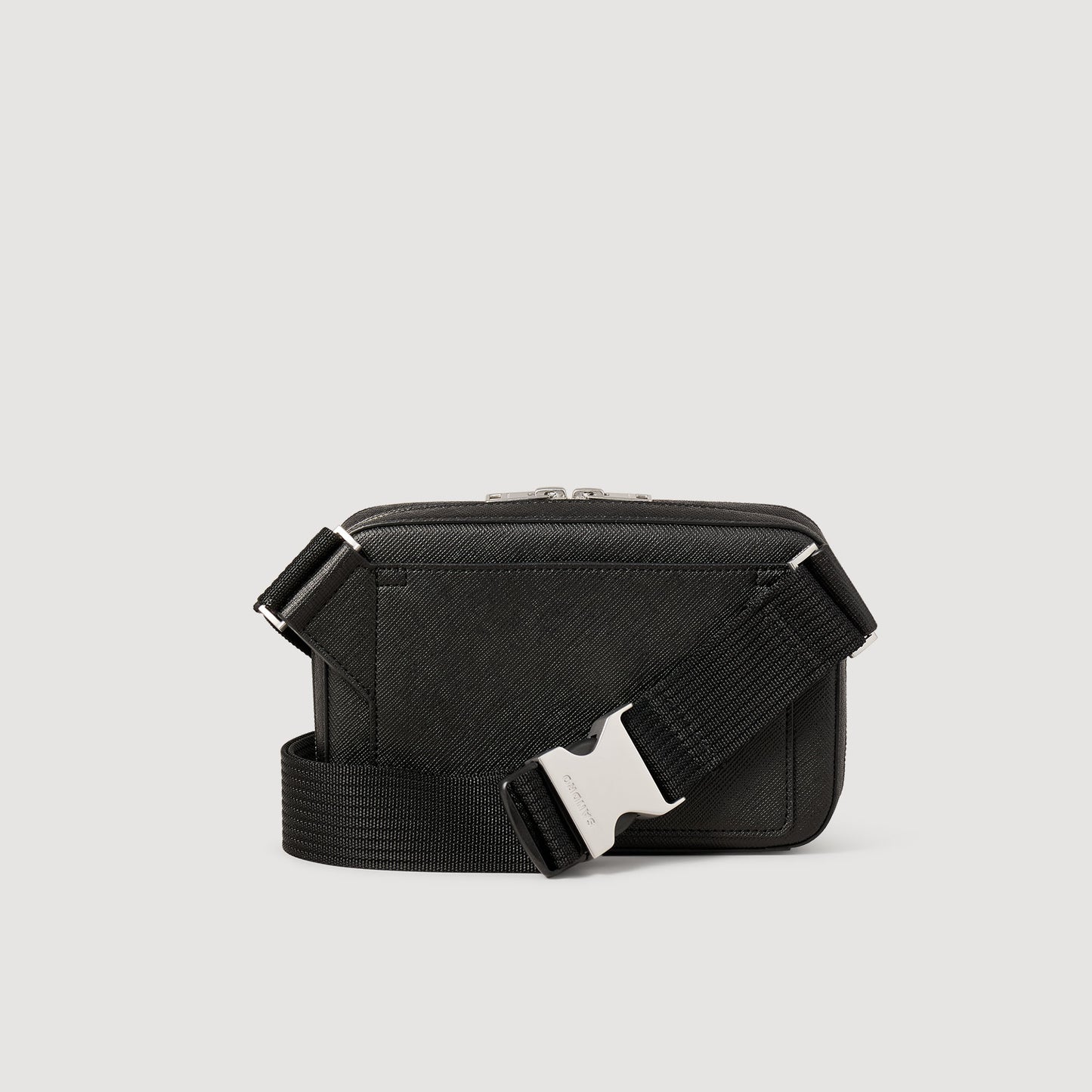 Bolso pequeño de cuero reconstituido