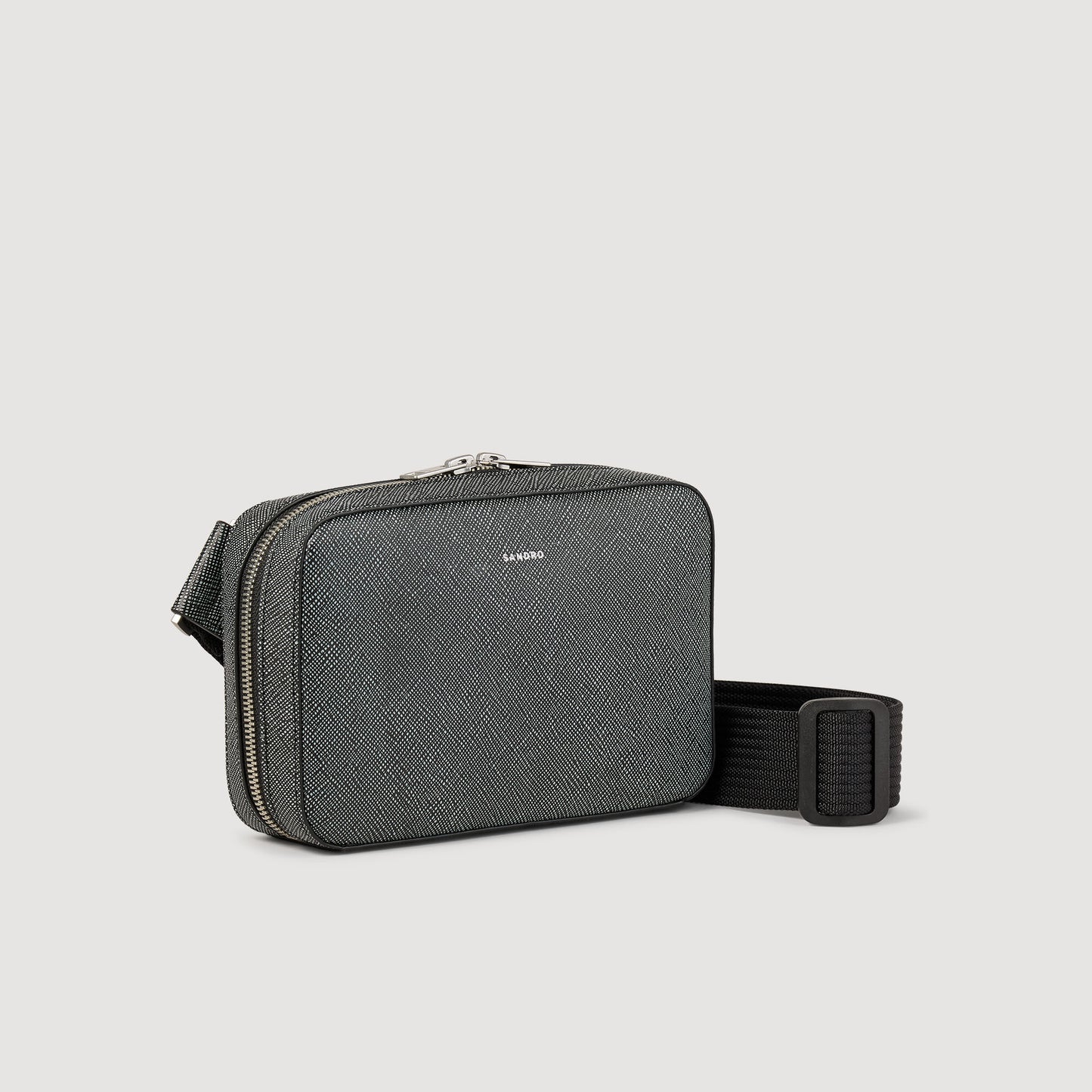 Bolso pequeño de cuero reconstituido