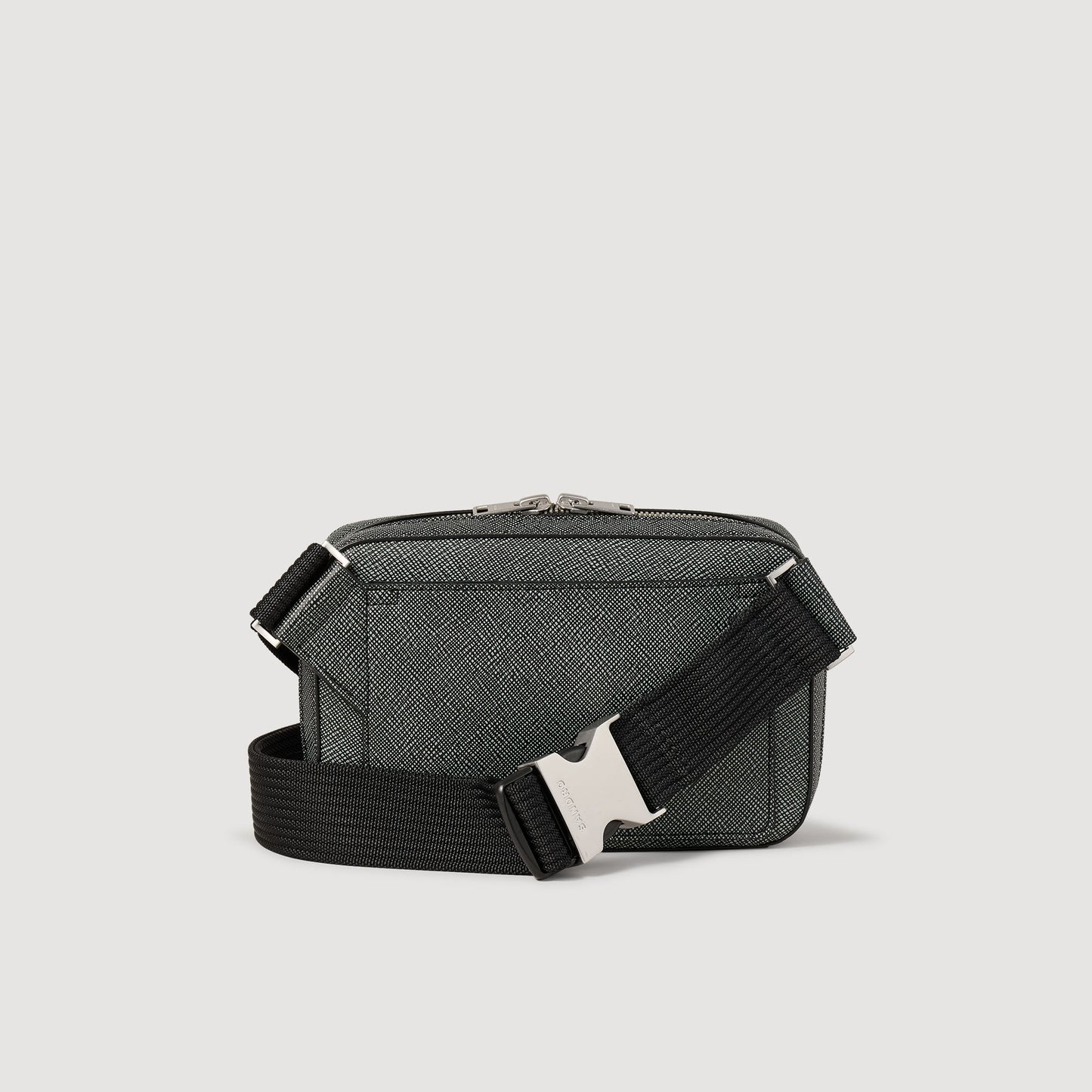 Bolso pequeño de cuero reconstituido