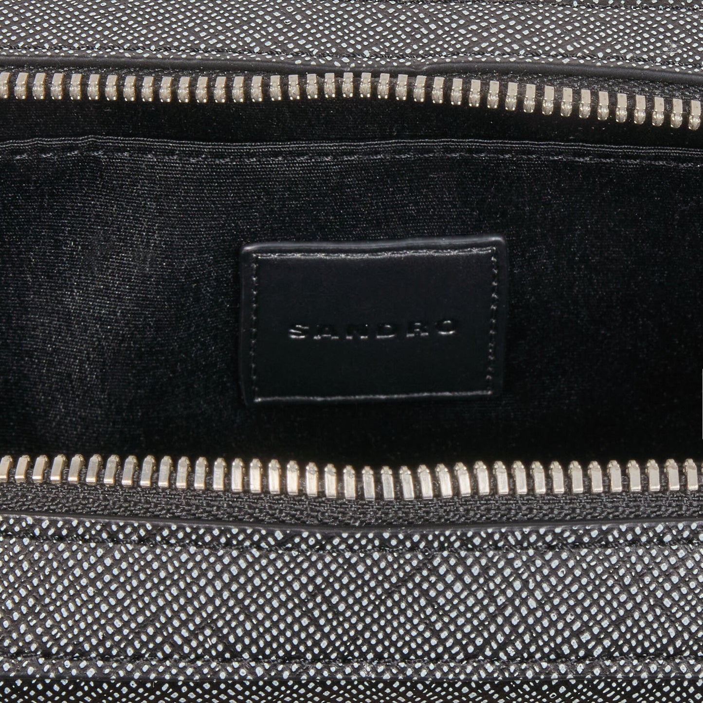 Bolso pequeño de cuero reconstituido