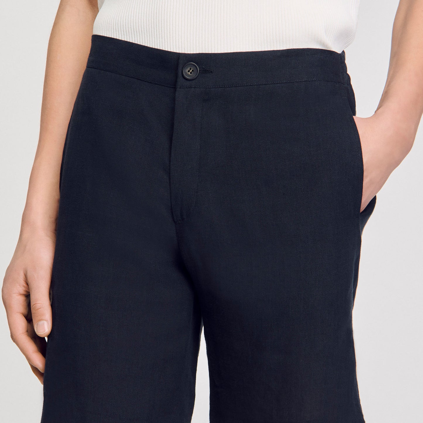 Pantalón corto de lino