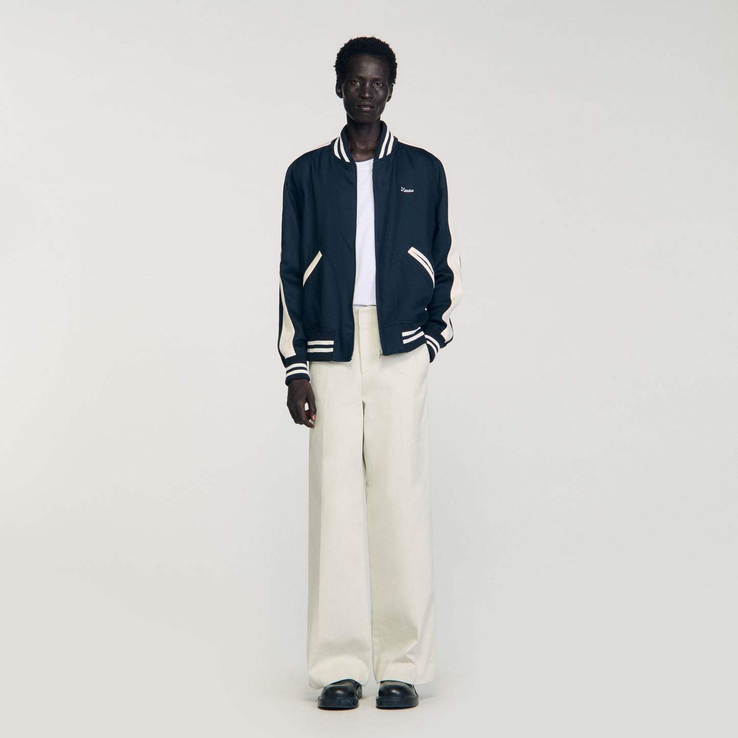Cazadora varsity con cremallera