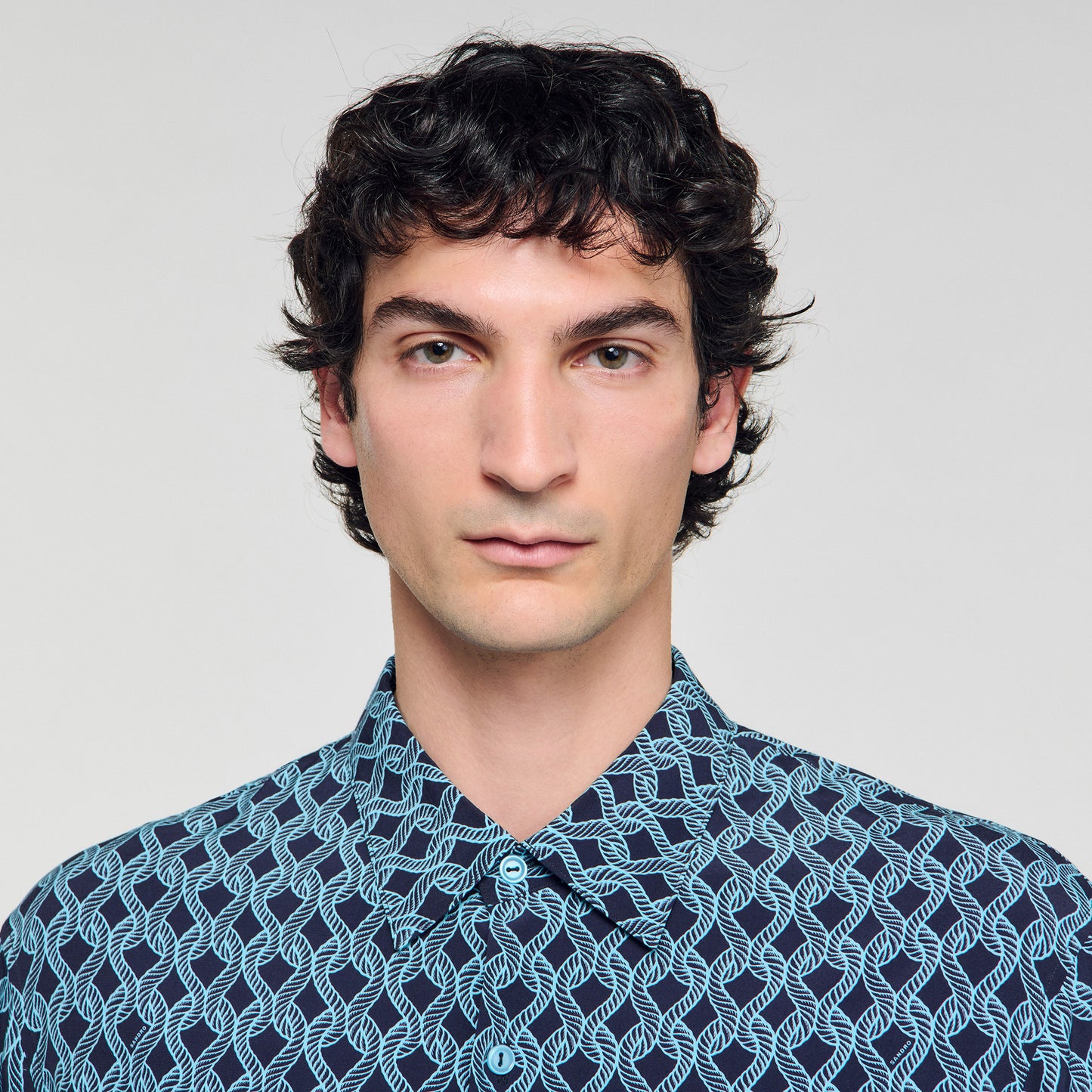 Camisa con estampado de cuerda