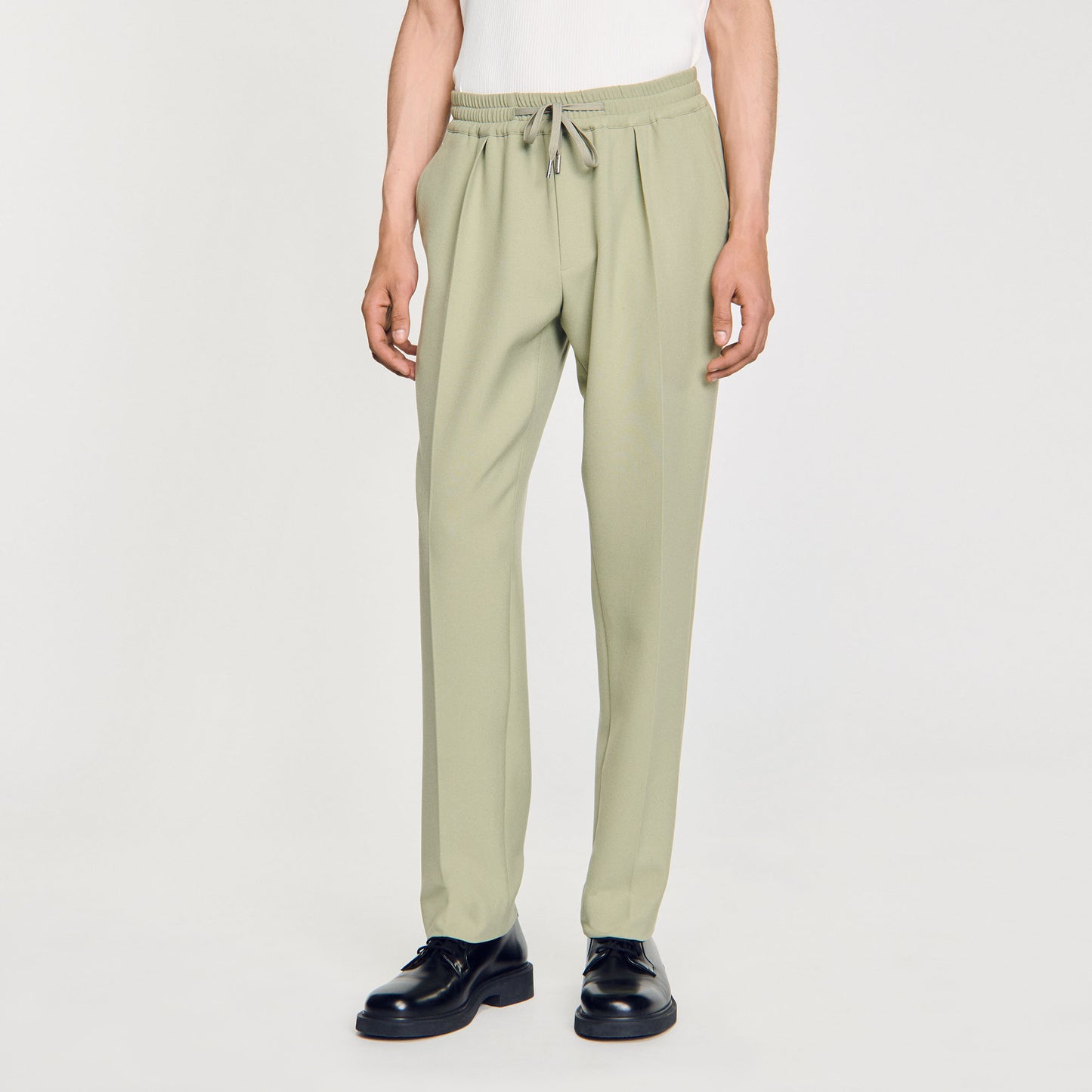Pantalón recto elástico