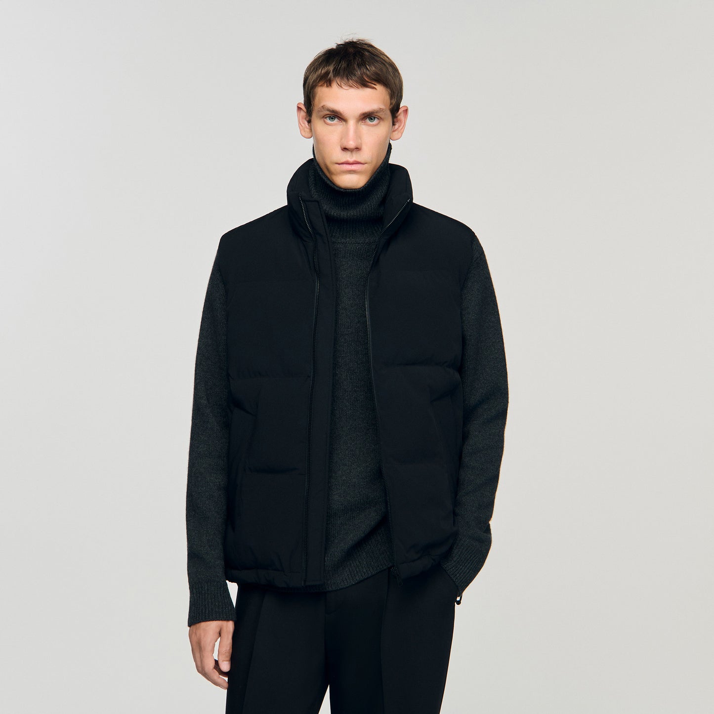 Anorak sin mangas de tejido técnico