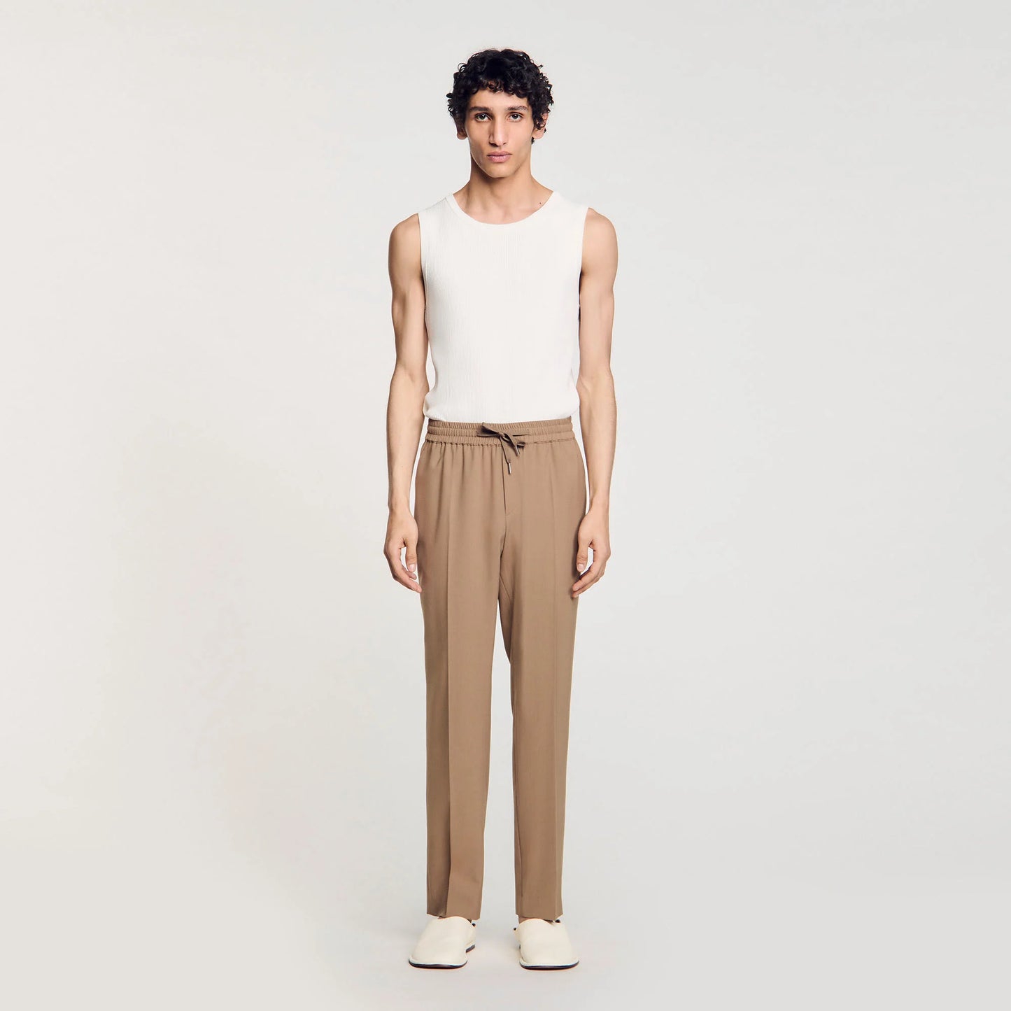 Pantalón recto elástico