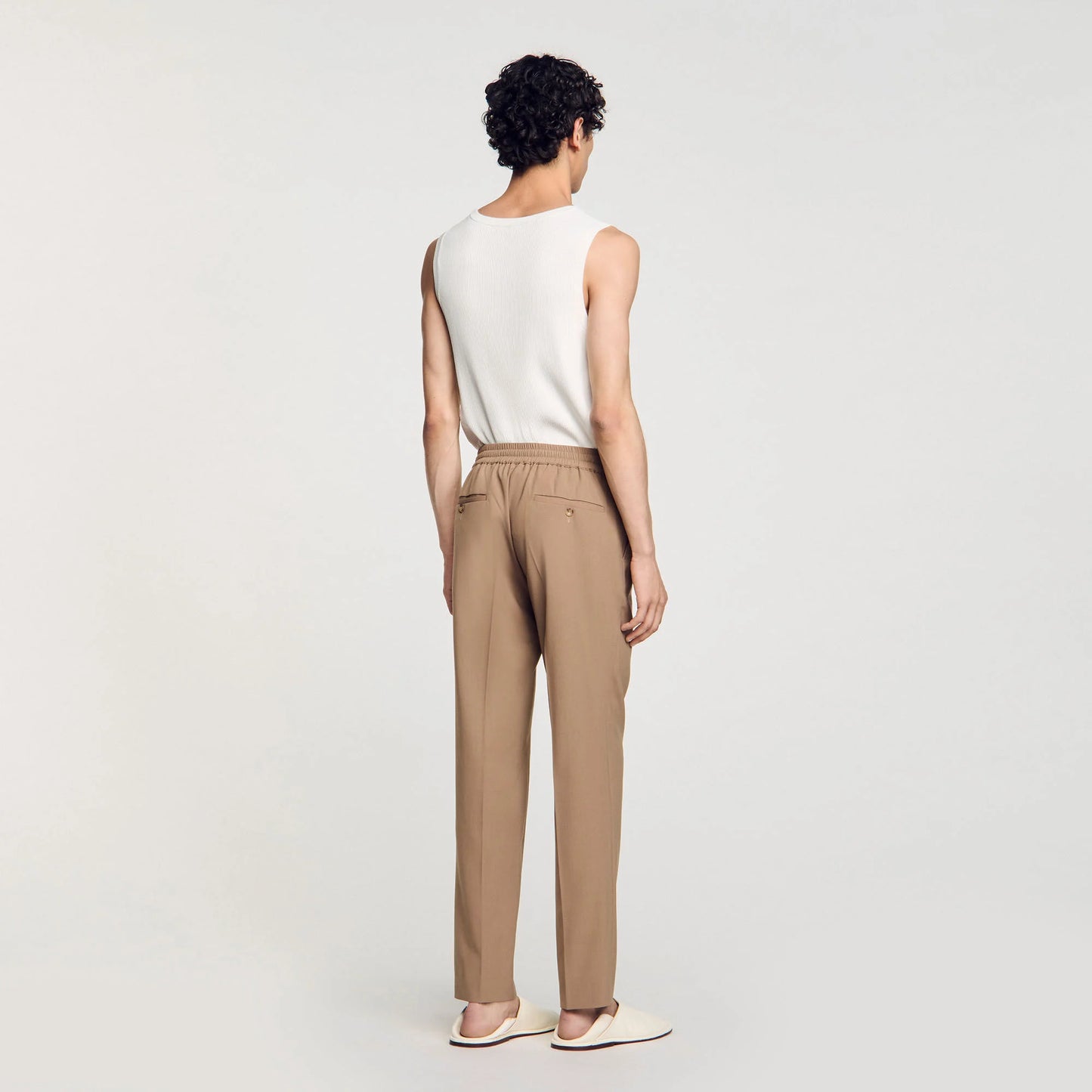 Pantalón recto elástico