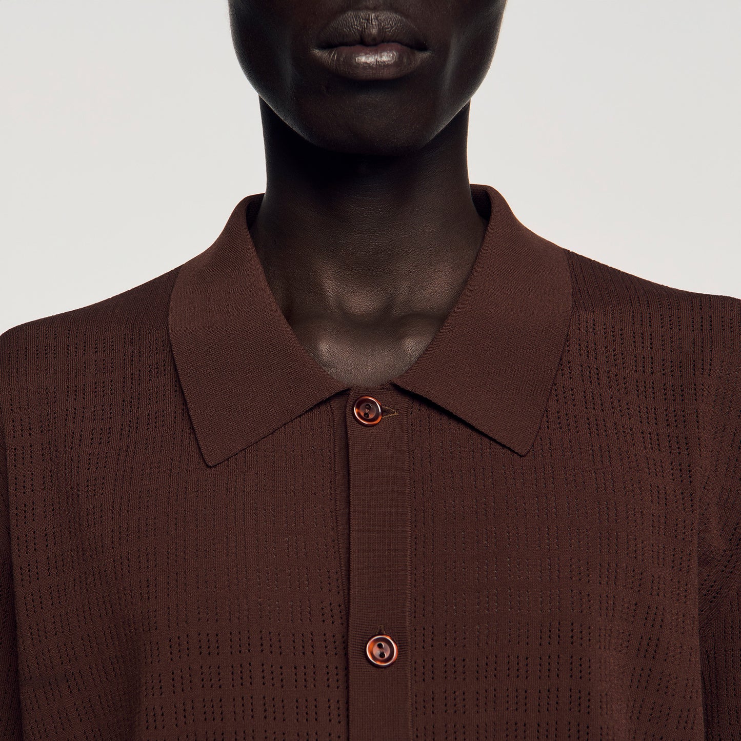 Camisa efecto calado