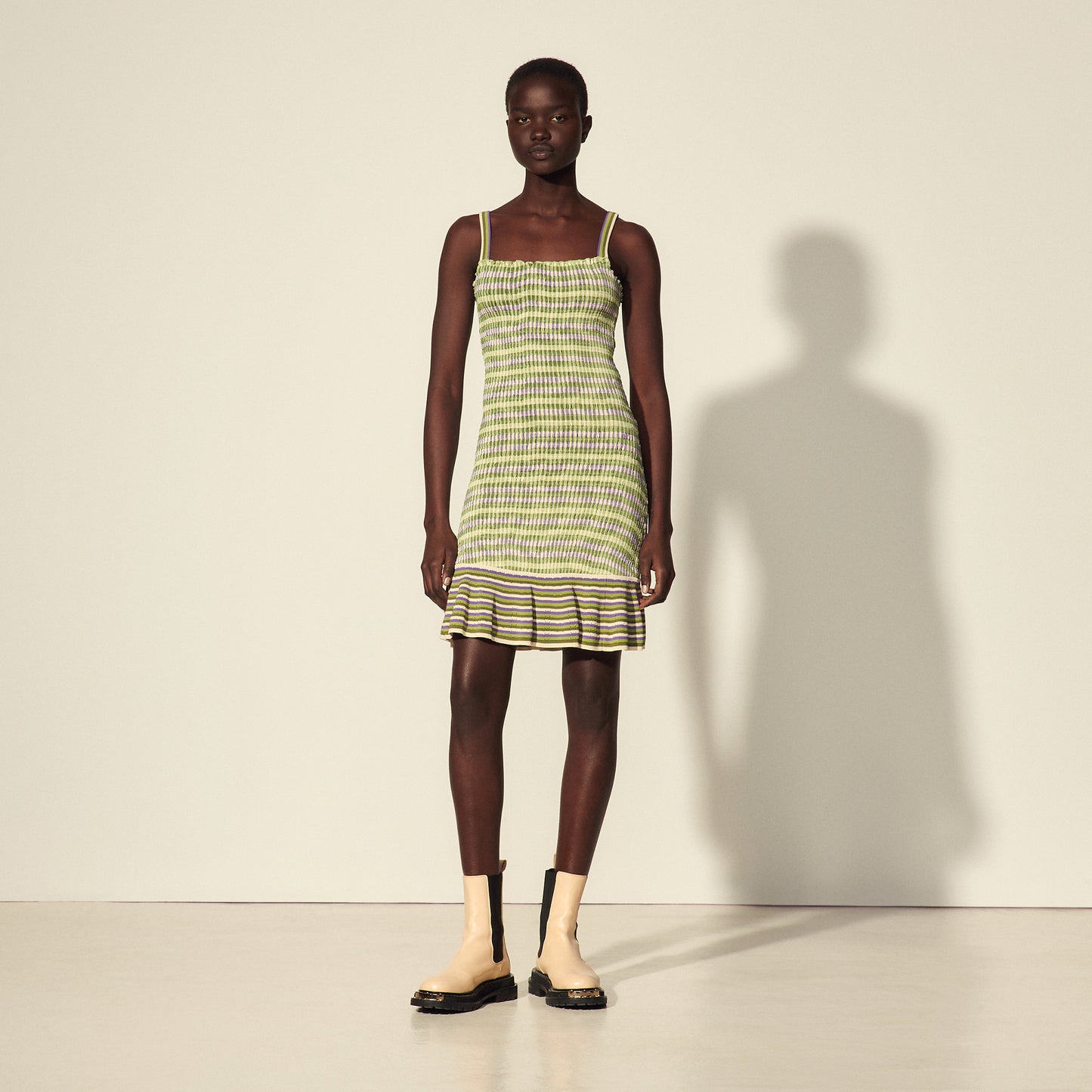 Vestido de punto con smocking