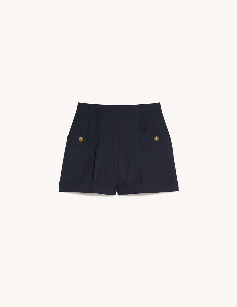 Short con dobladillo