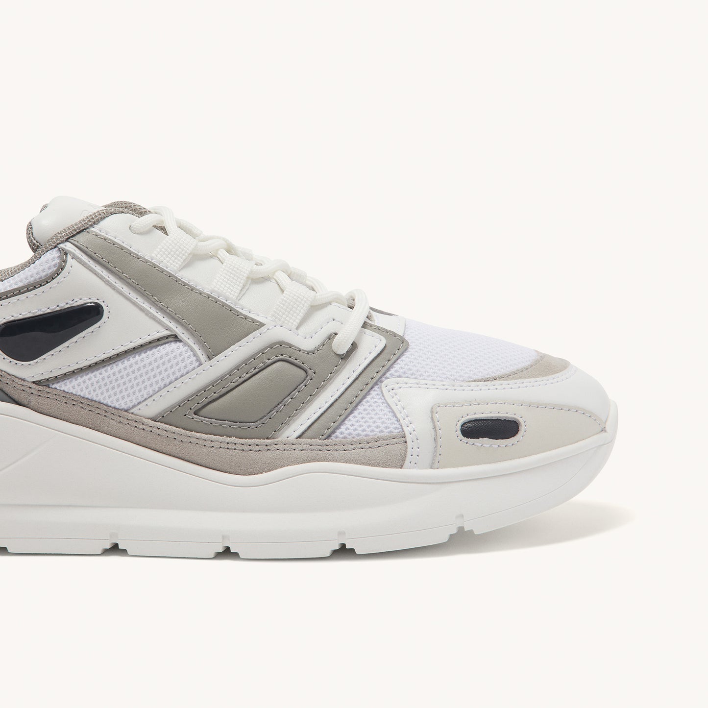 Sneakers de materiales técnicos Futura