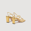 Sandalias de piel repujada