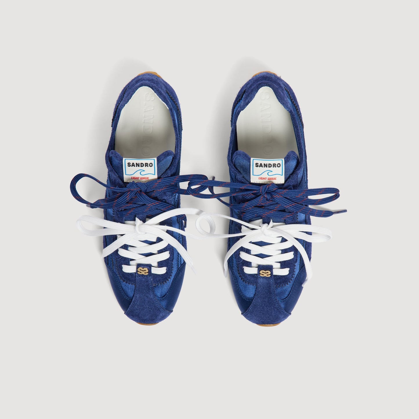 Deportivas Light Wave combinadas