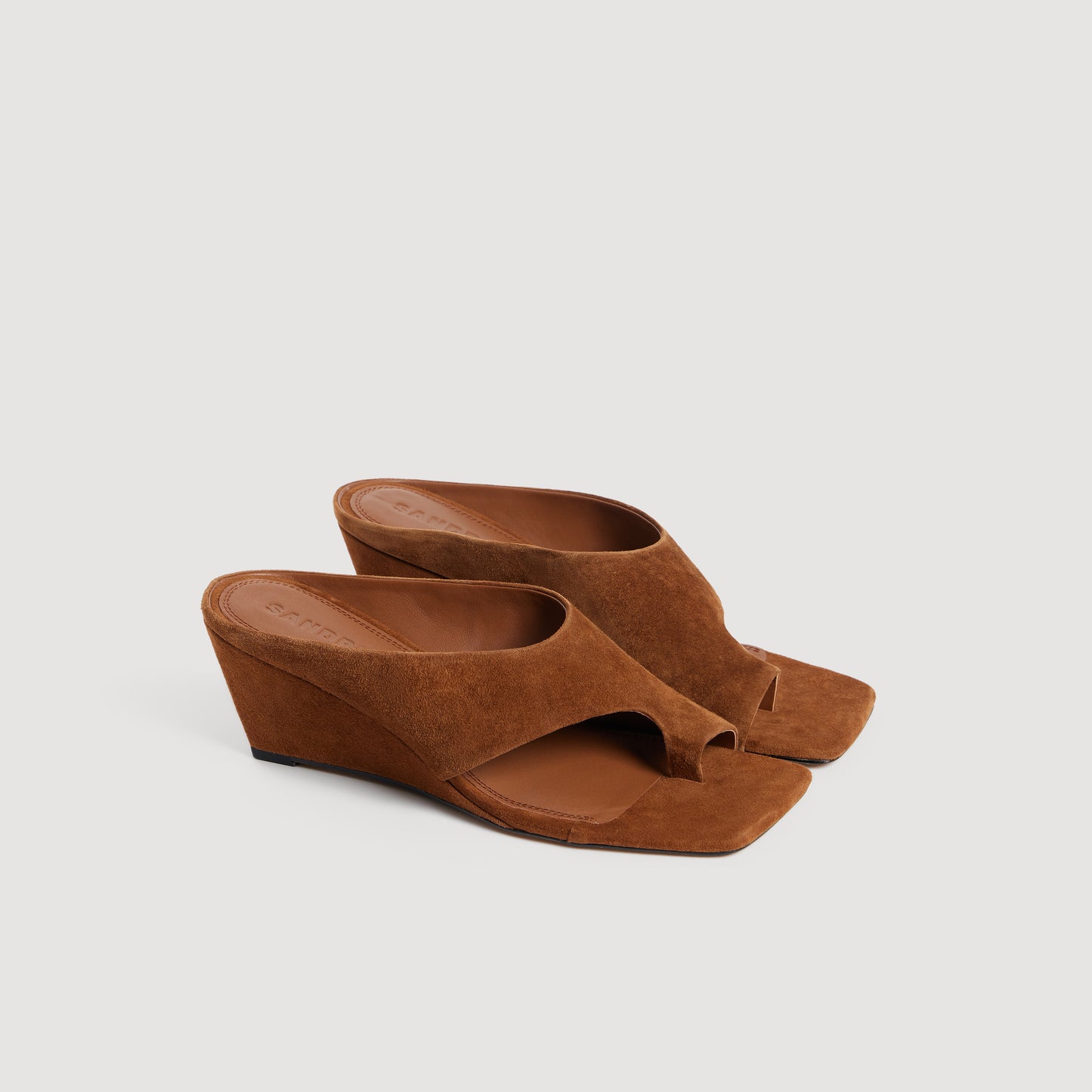 Sandalias de cuña de ante