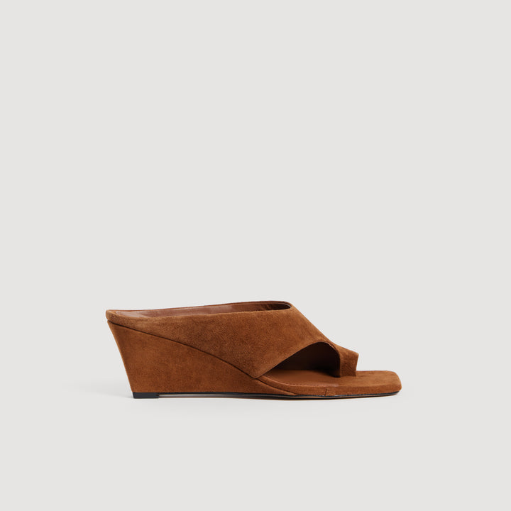 Sandalias de cuña de ante
