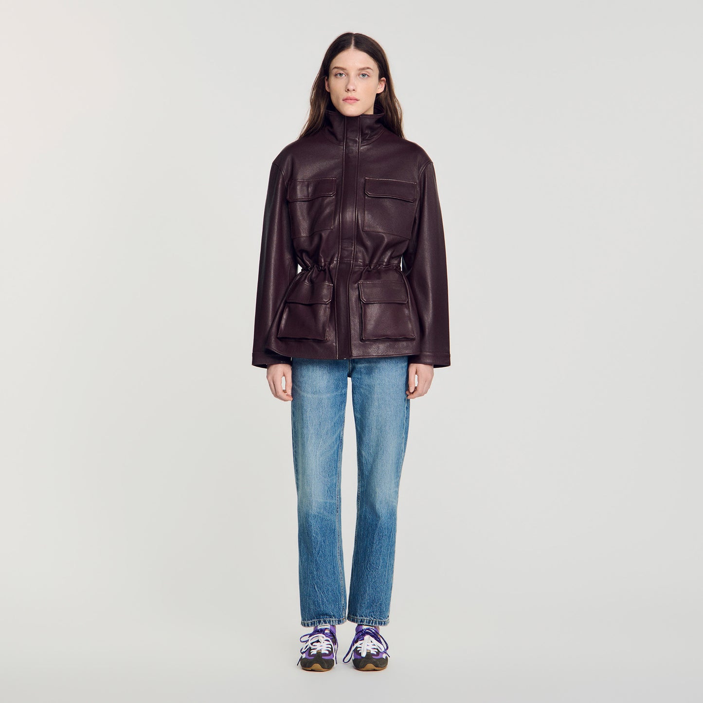 Cazadora oversize cuello de cuero