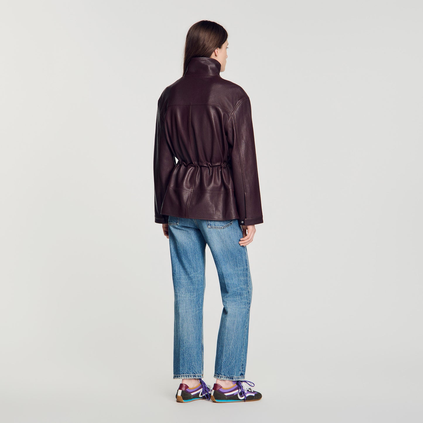 Cazadora oversize cuello de cuero