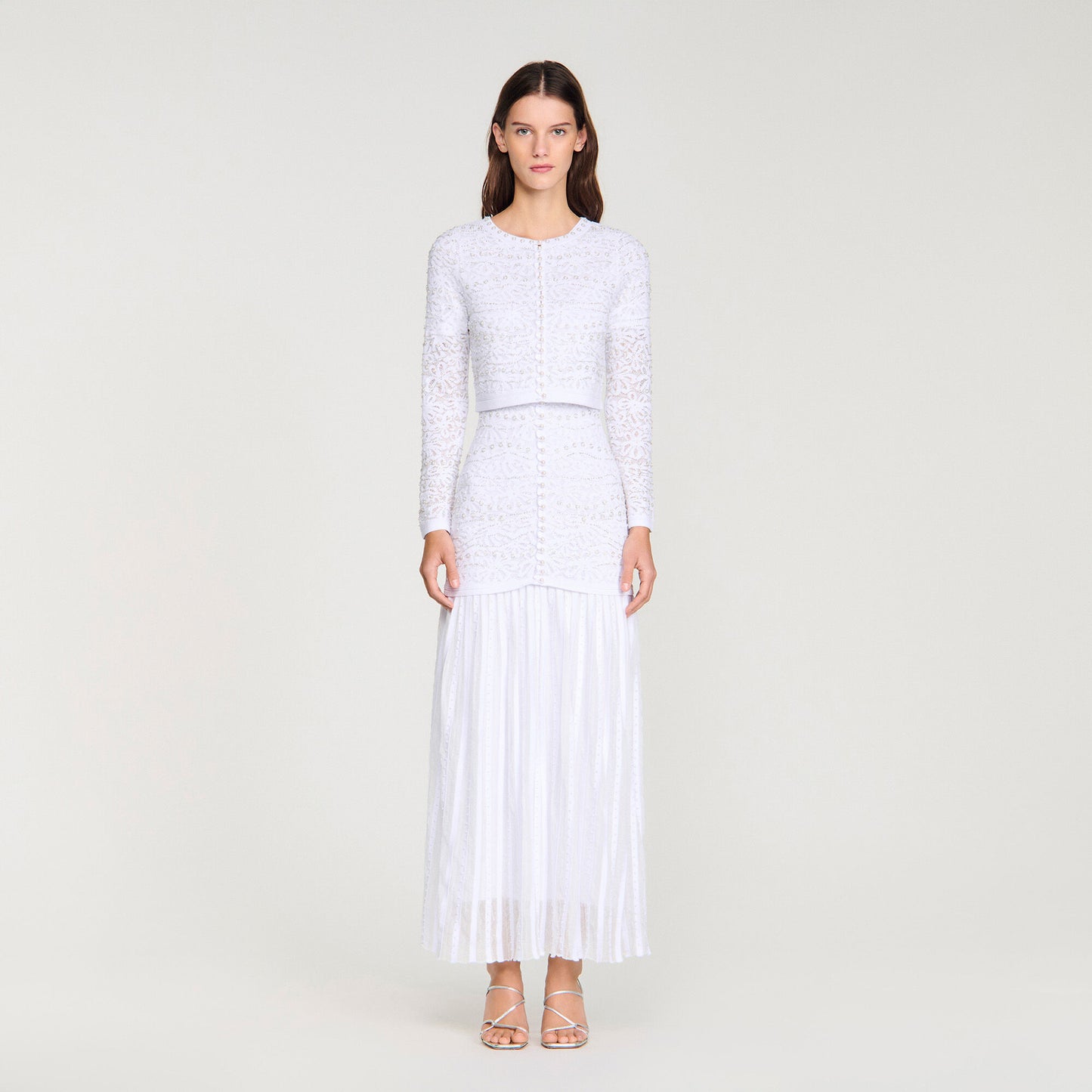 Cárdigan corto con pedrería