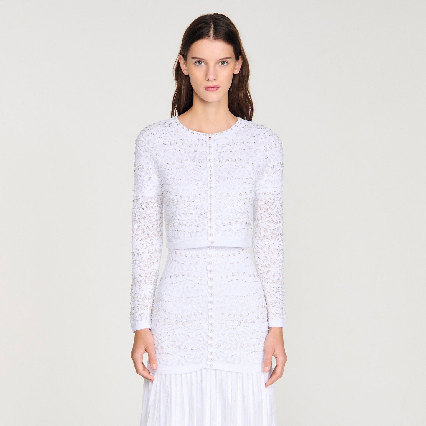 Cárdigan corto con pedrería