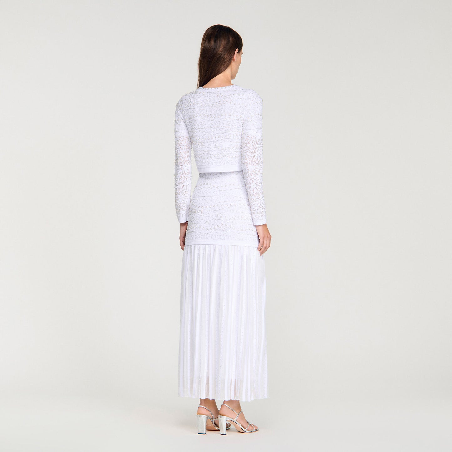 Cárdigan corto con pedrería