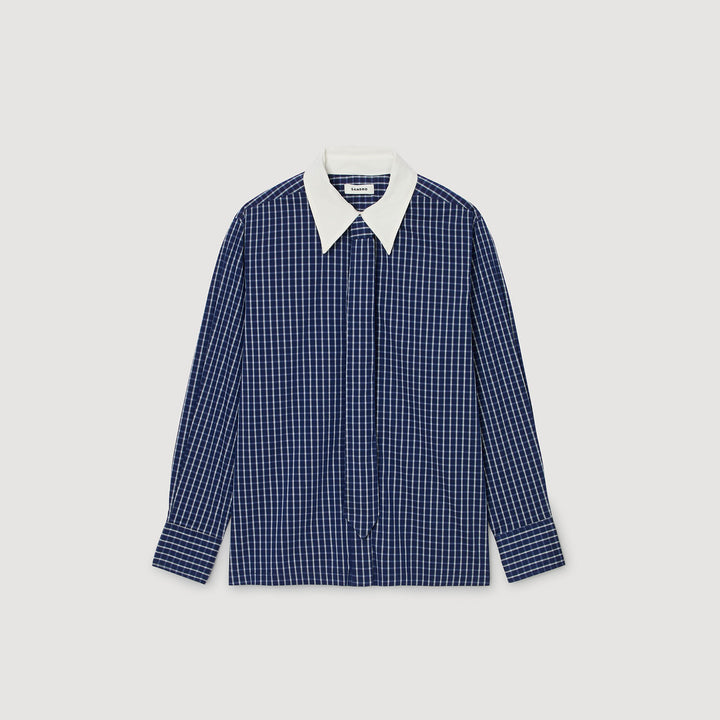 Camisa a cuadros y corbata