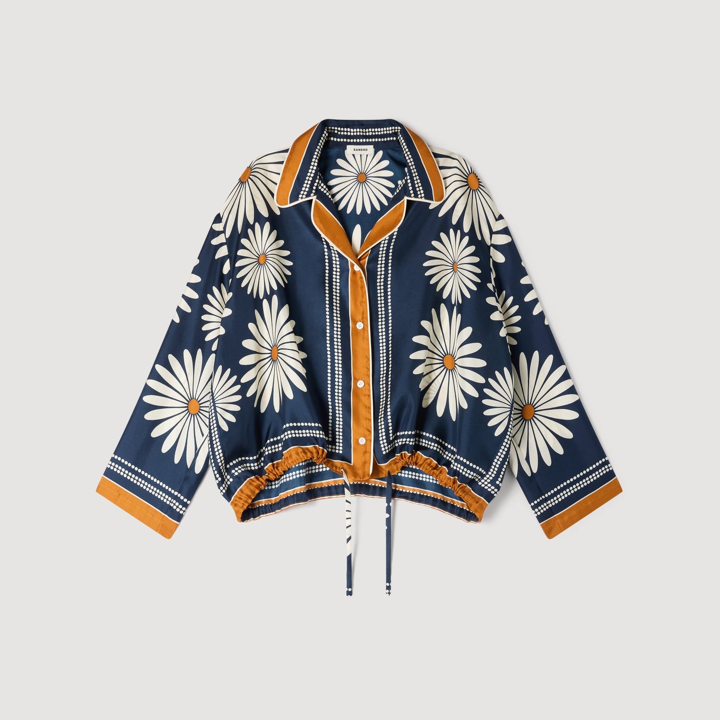 Camisa de seda con flores