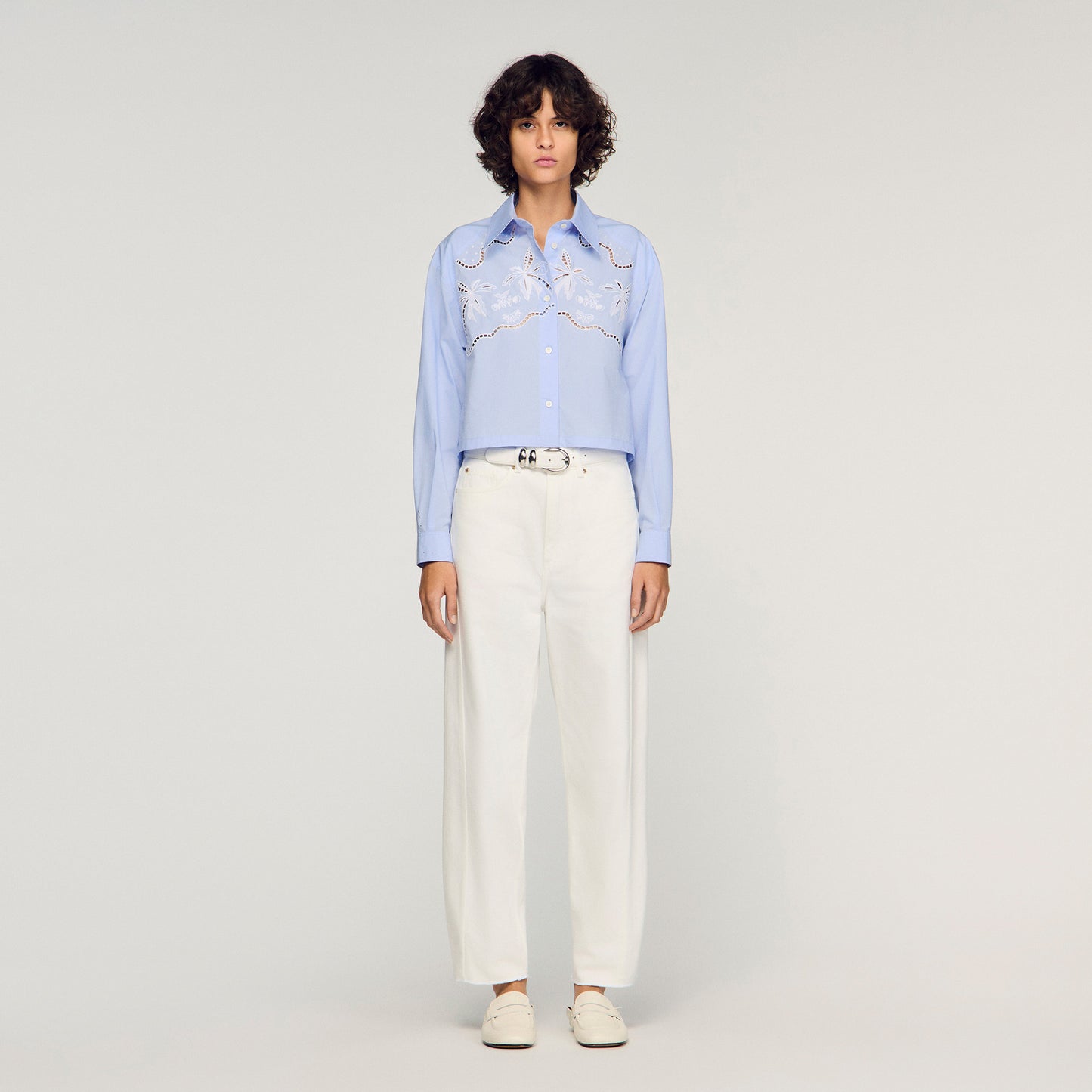 Camisa de algodón bordada