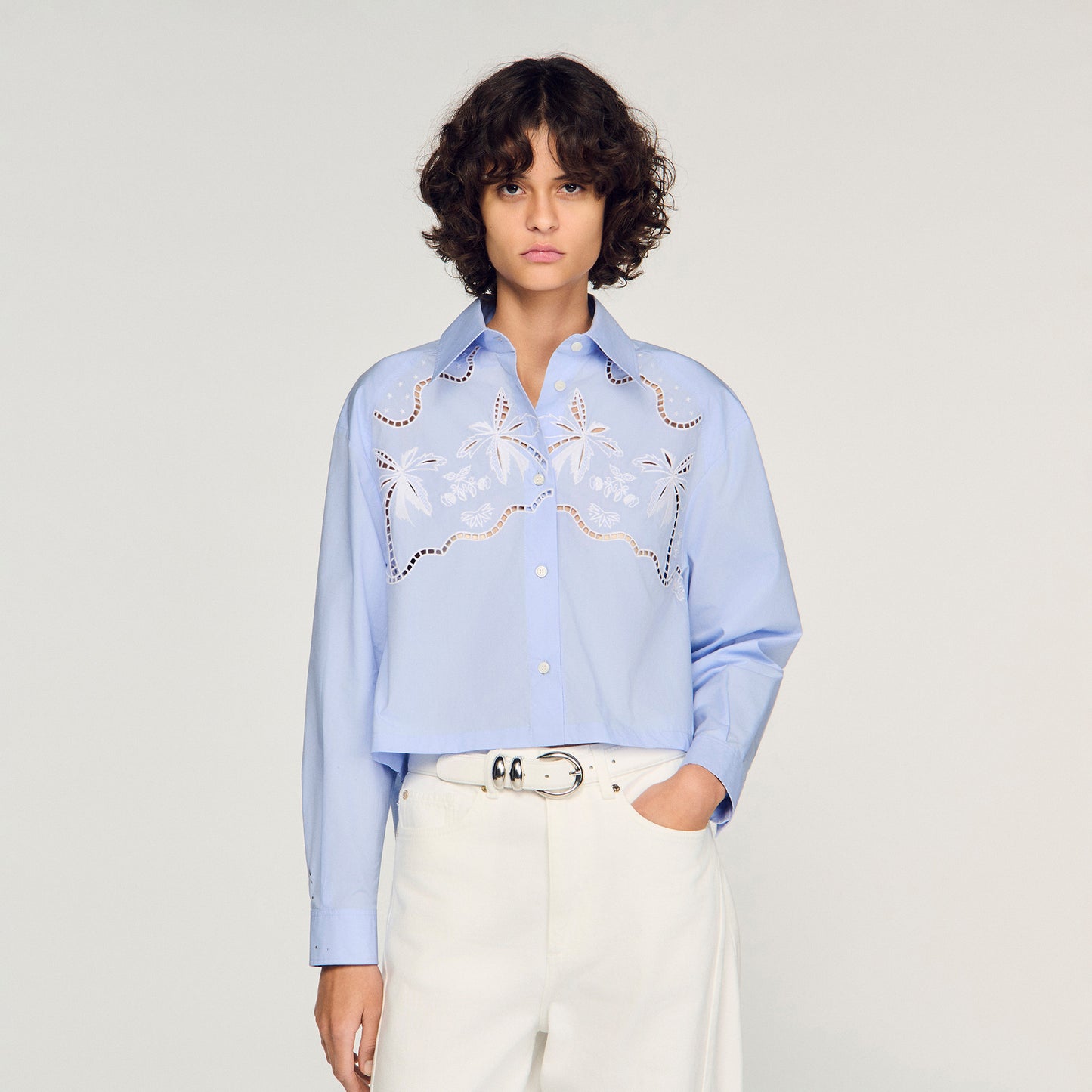 Camisa de algodón bordada