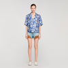 Camisa con estampado floral