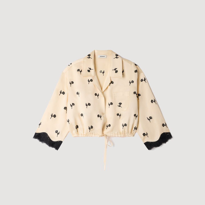 Camisa corta bordada con flores