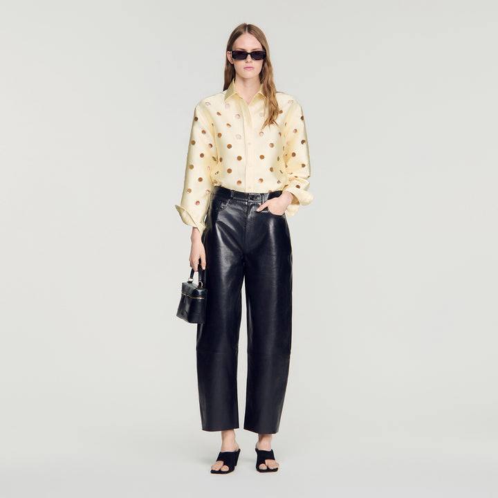 Camisa calada con strass