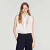 Camisa con cuello de volantes