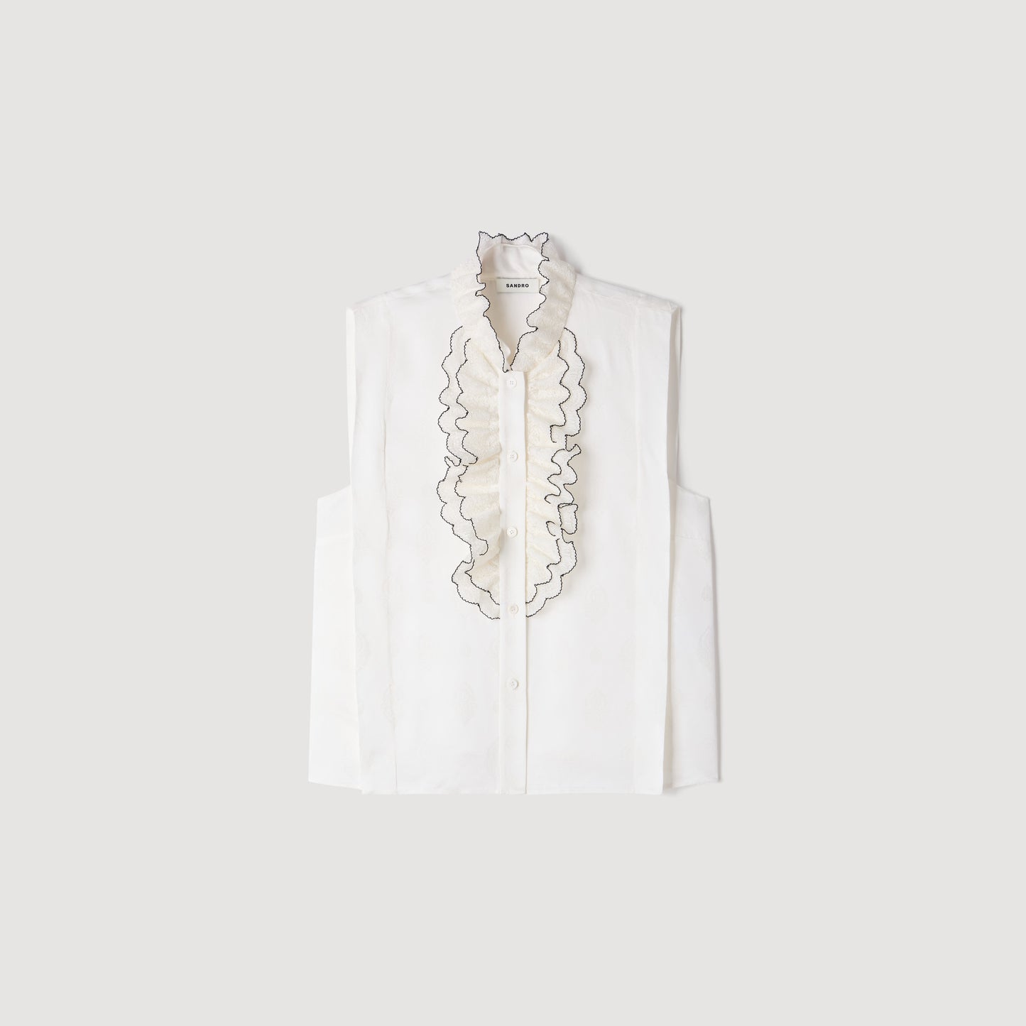 Camisa con cuello de volantes