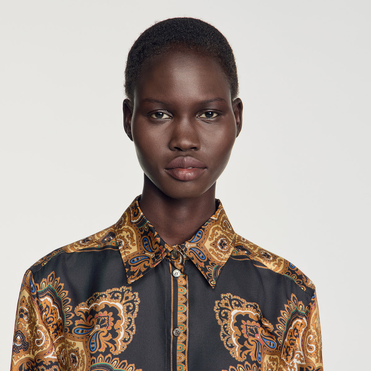 Camisa de seda estampado pañuelo