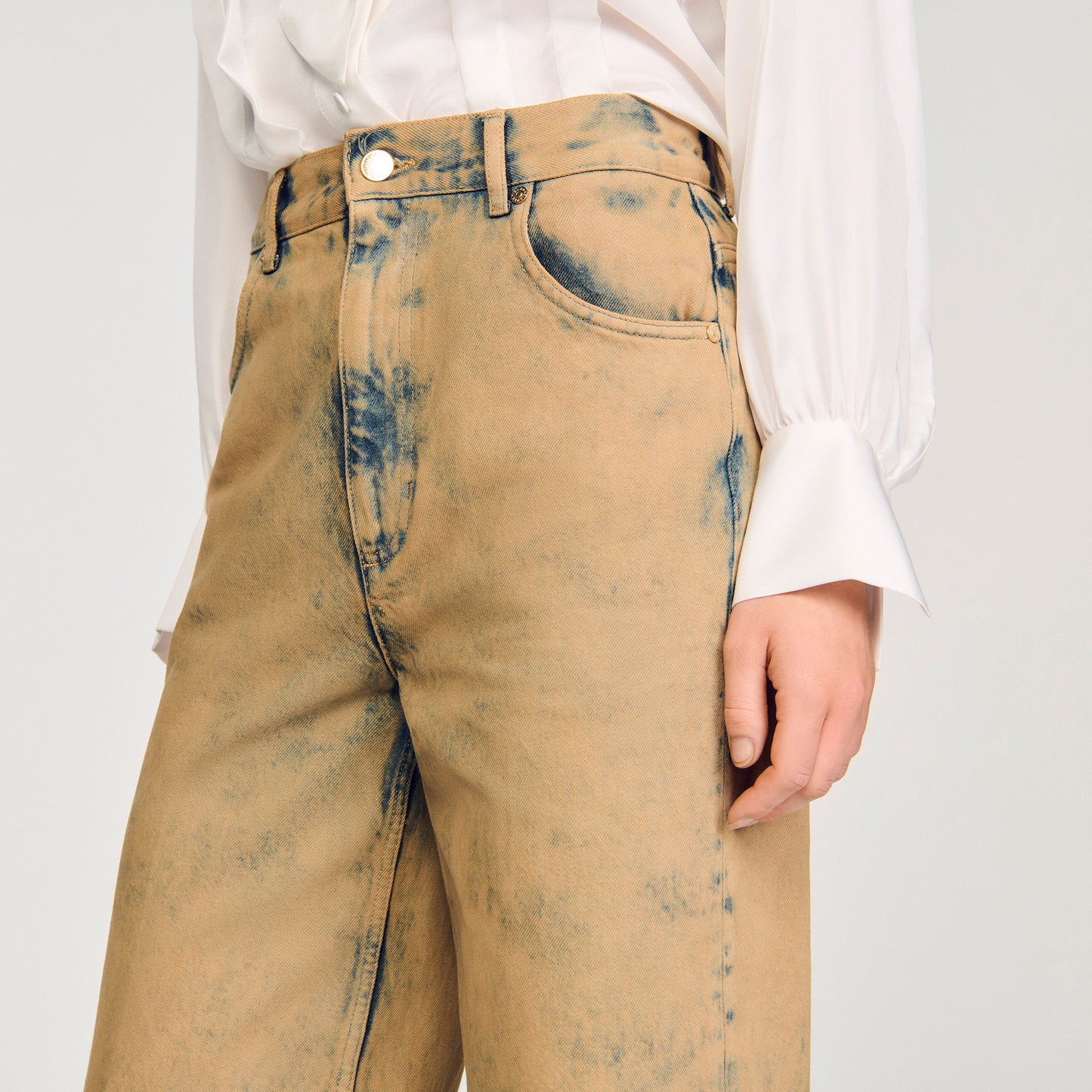 Vaquero ancho desteñido