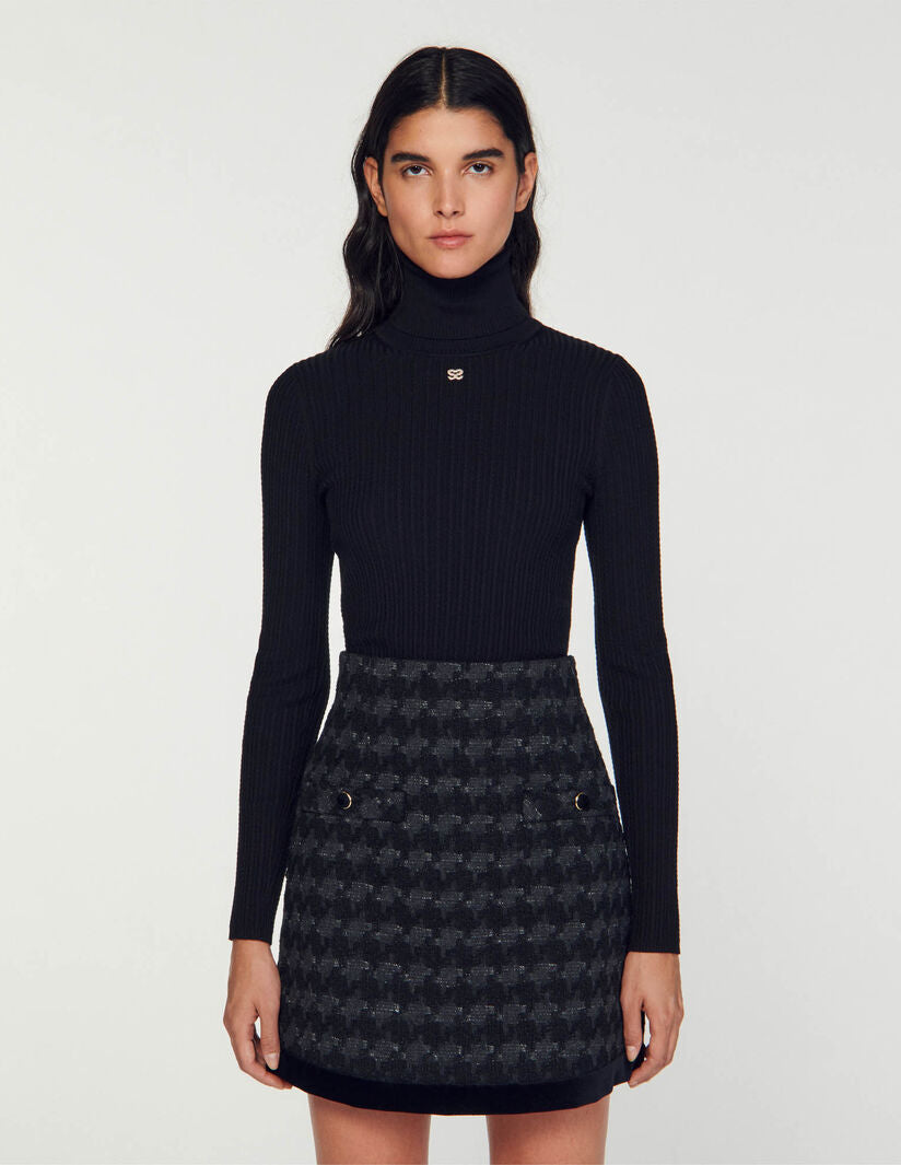 Falda corta de tweed pata de gallo