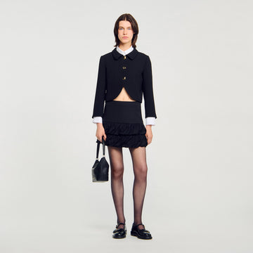Falda corta con volantes