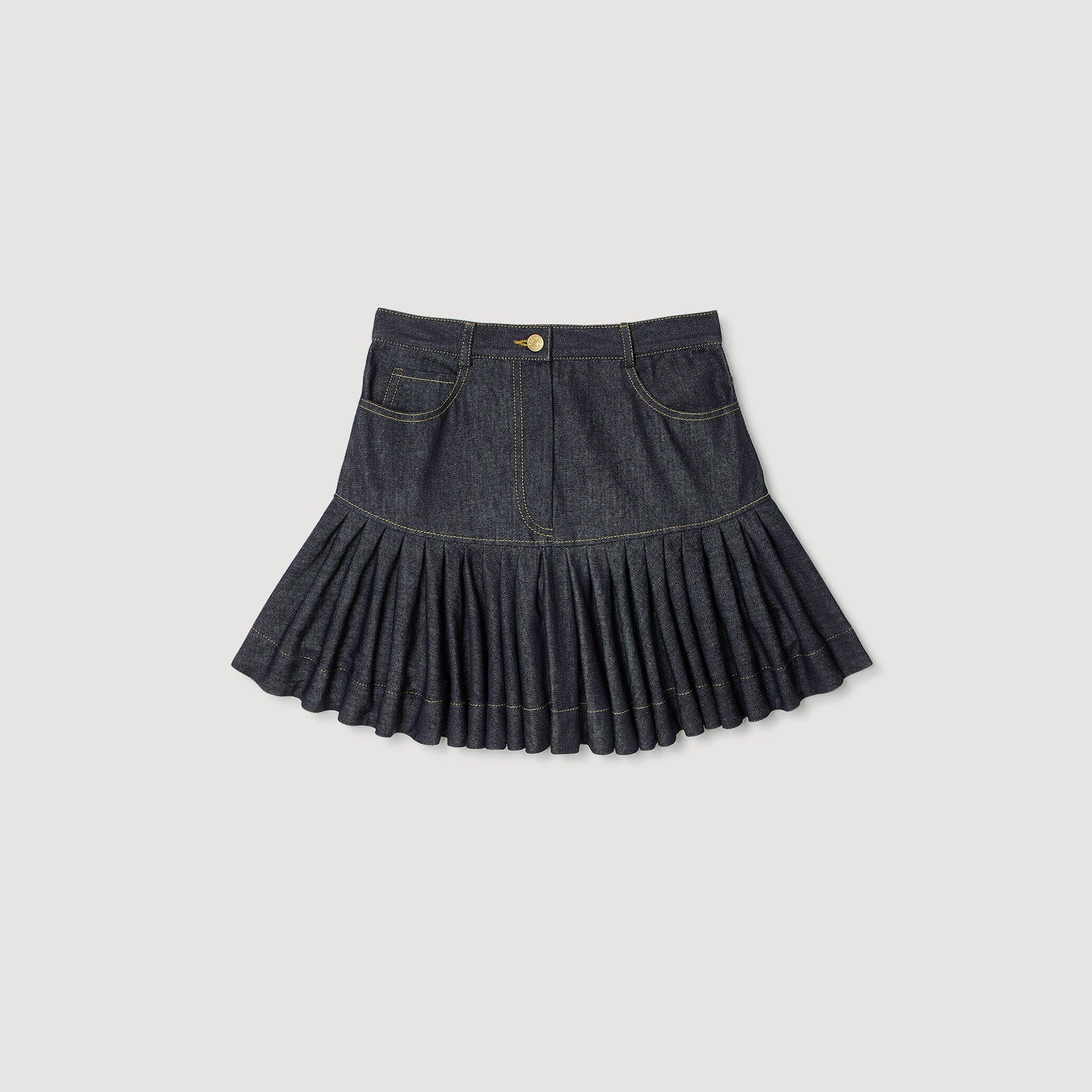 Falda corta de denim con volantes