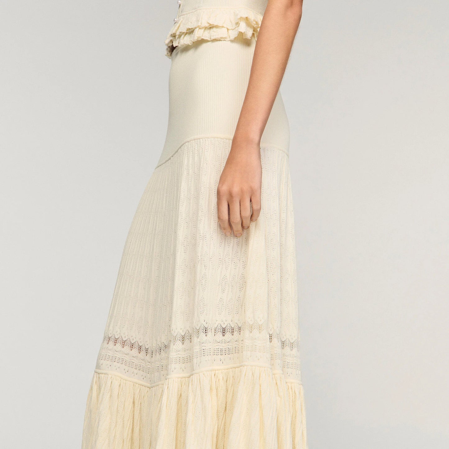 Falda larga de punto