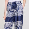 Pantalón fluido estampado bandana