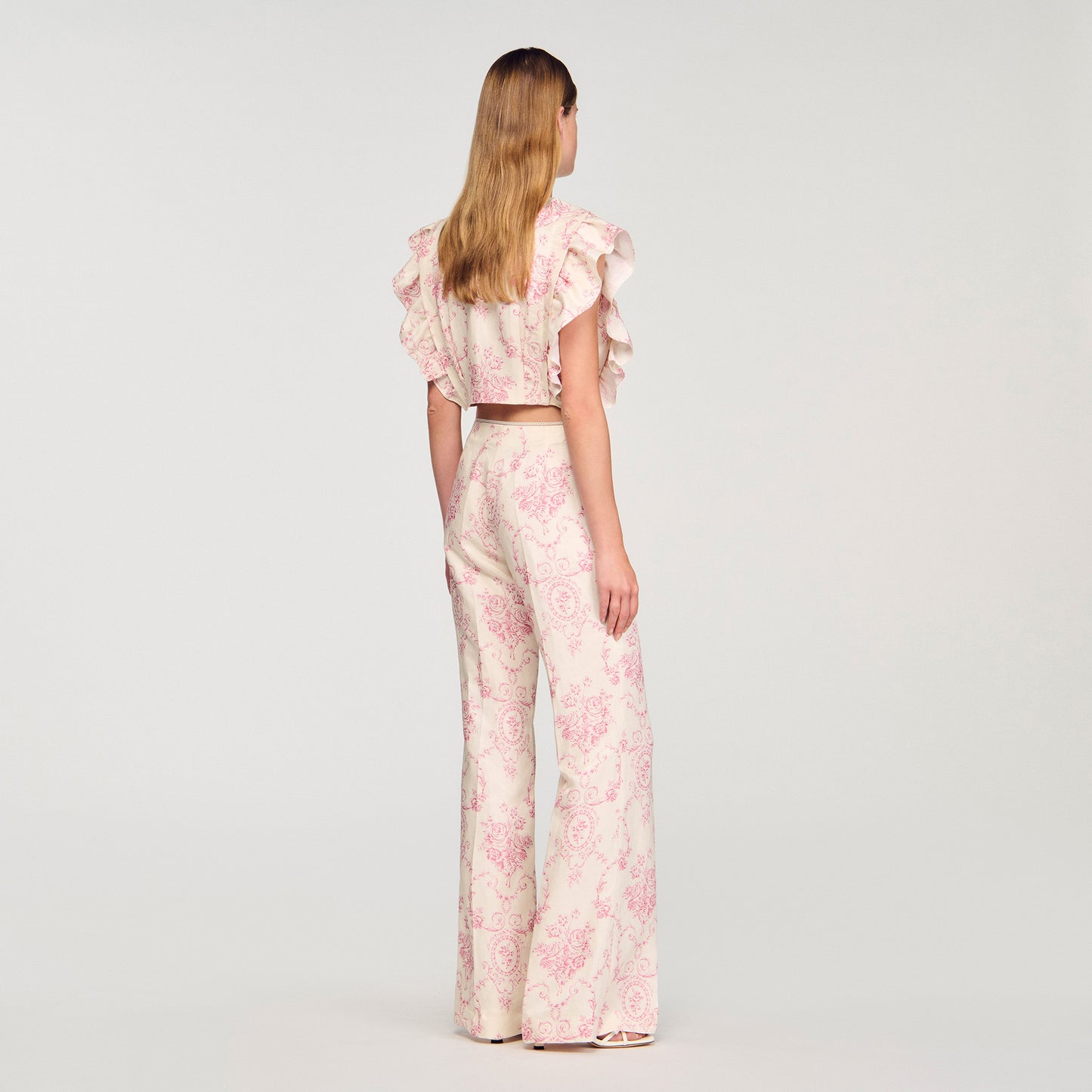 Pantalón con estampado floral